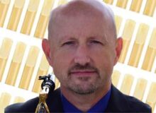 selecting-sax-reed